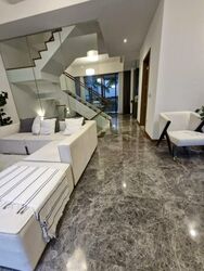 Sunrise Avenue (D28), Terrace #504475581